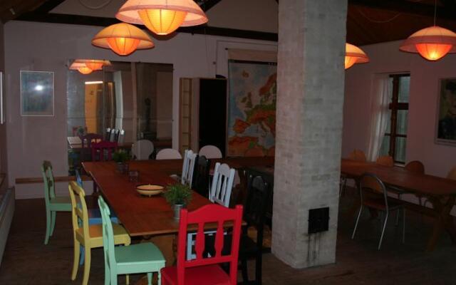 Hostel California - Pejrup Station