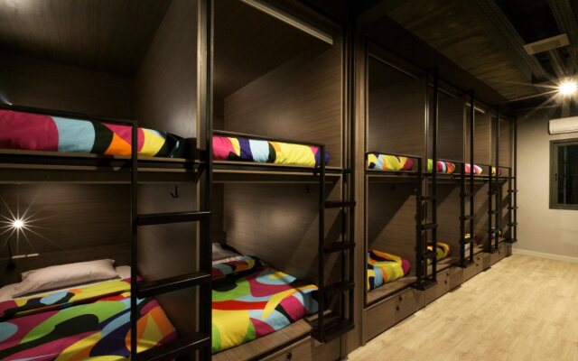 The Social House - Coliving & Hostel