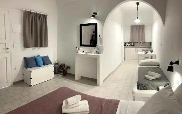 Sabbia Apartments 100m from Perissa Beach