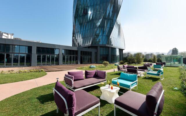 Burgu Arjaan by Rotana Hotel