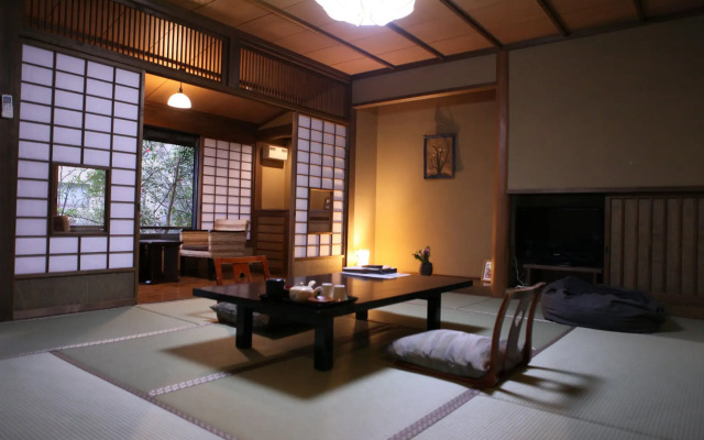 Kurokawa Onsen Ryokan Wakaba