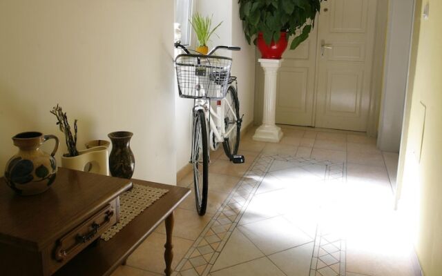 Apartments Marmont