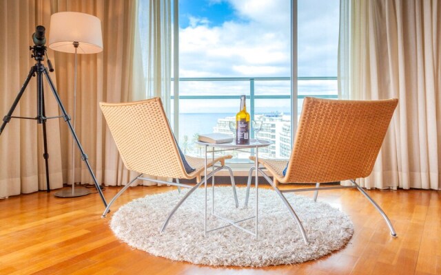 The Light House Apartment by MHM