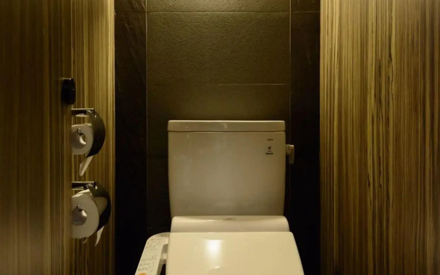 Poshpacker Hotel