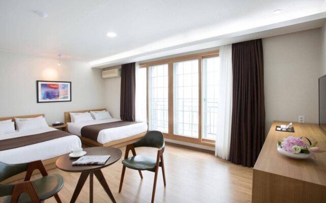Stubborn Hotel