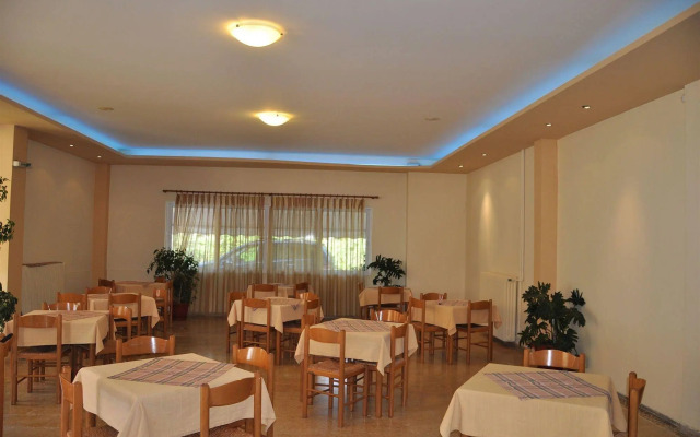 Elena Hotel