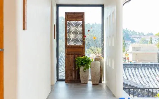 Xiao Zhang's Cultural and Artistic Homestay