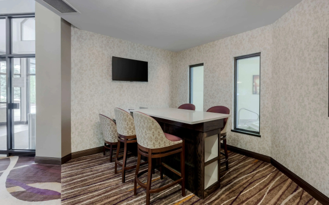 Best Western Plus Otonabee Inn