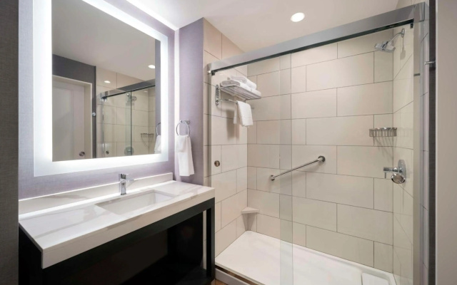 Hyatt House Lax