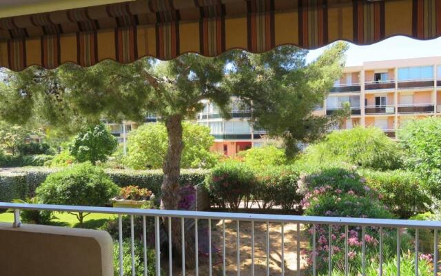 Appartement Bormes-les-Mimosas, 3 pièces, 4 personnes - FR-1-610-14