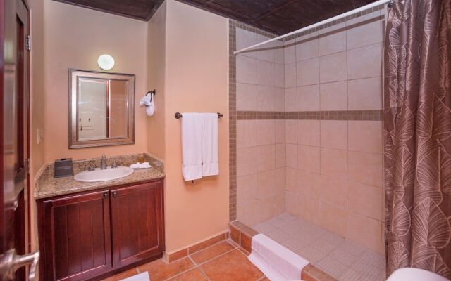 Caribbean Breeze 7A - 1 Br Condo