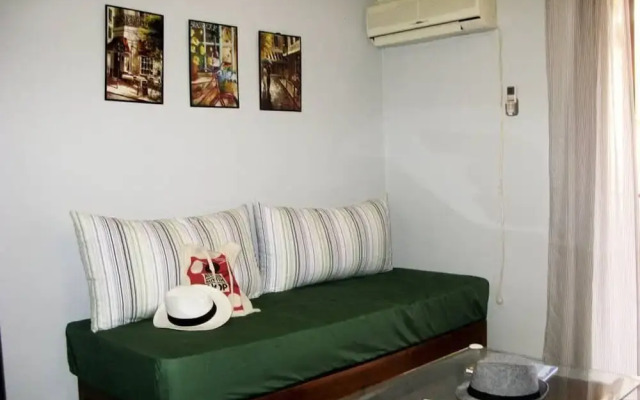 Kalamata s Handmade Apartment