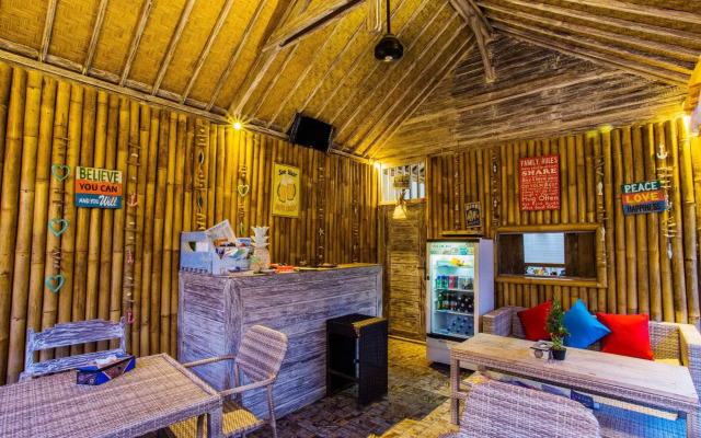 The Syron Huts Lembongan