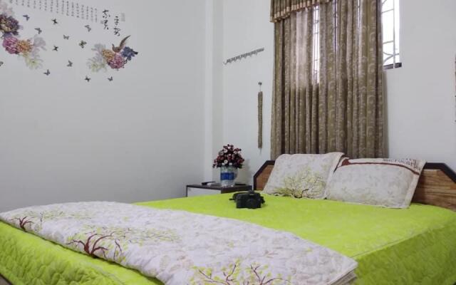 Gems Hostel