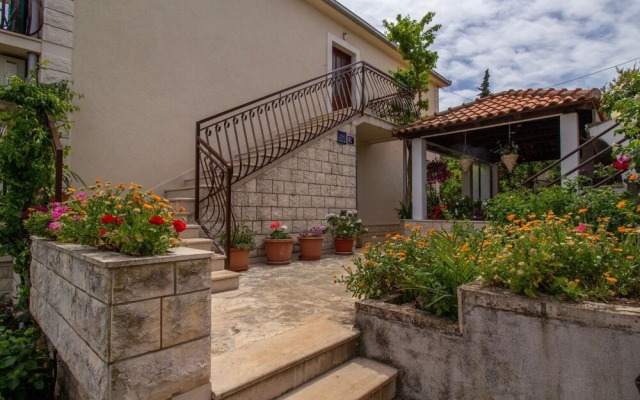 Zvone - Apartments With Terrace - A2