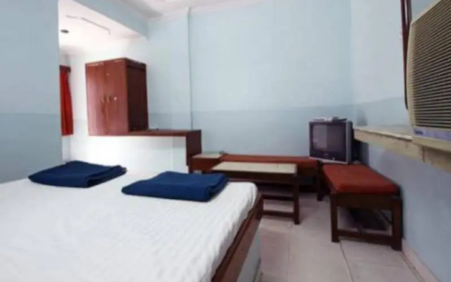 Hotel Dharamlok