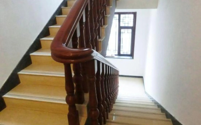 Qianzitong Hotel