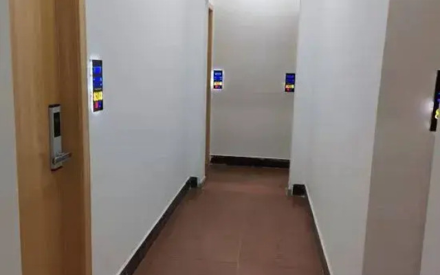 Fengcheng Qiandu Hotel