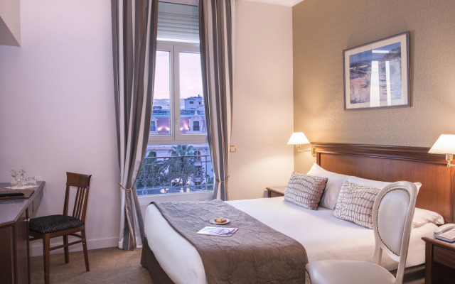 Отель West End Nice