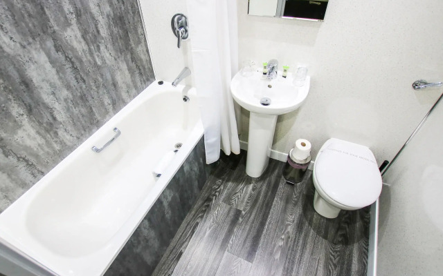 Brunswick Merchant City Hotel