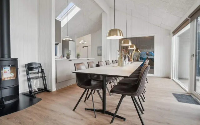 5 Star Holiday Home in Aakirkeby