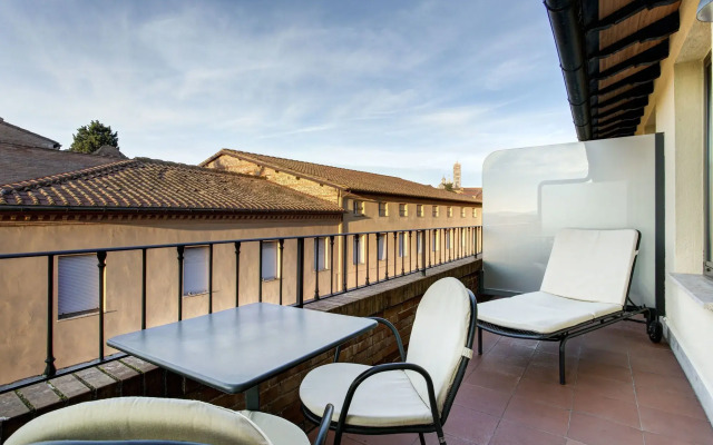 Hotel Athena