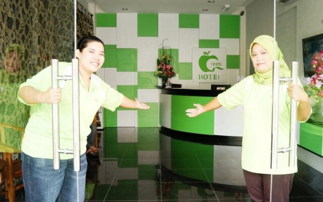 Green Hotel