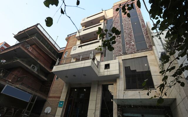 OYO 463 Hotel Metro View Inn