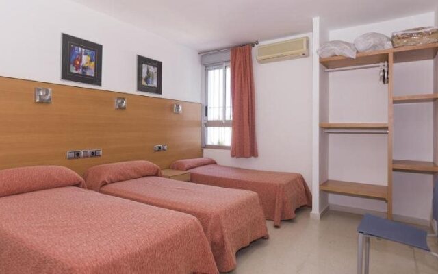 Albergue Inturjoven Constantina - Hostel