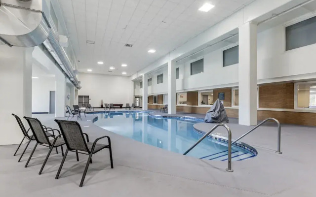 Best Western-Campus Inn