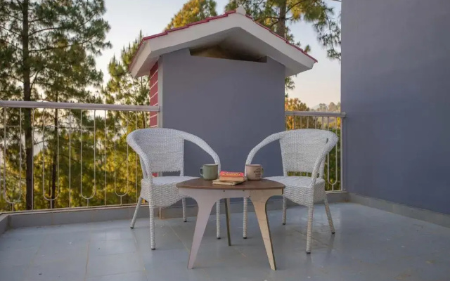 StayVista at Pines & Fir