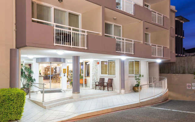 The Wellington Apartment Hotel