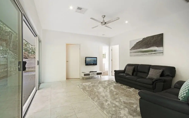 Private Little Cove Retreat minutes to Hastings St - 3 Baywoods