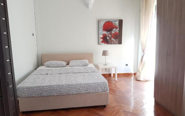 Errathens Pine Red and Taupe