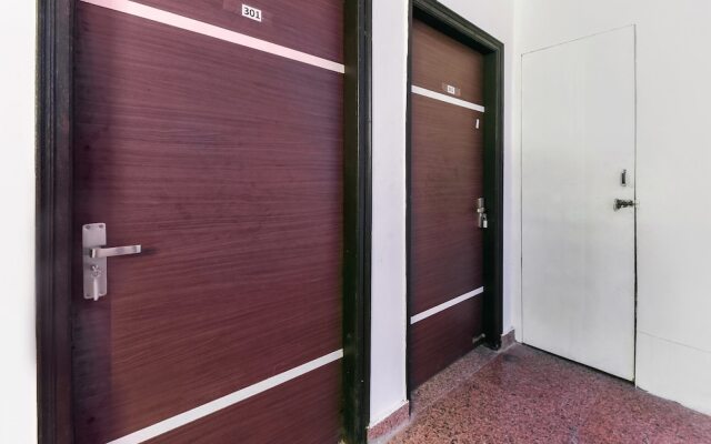 OYO Flagship 30504 PR Residency