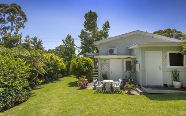 Oriole Street Cottage – Outside – Bawley Point