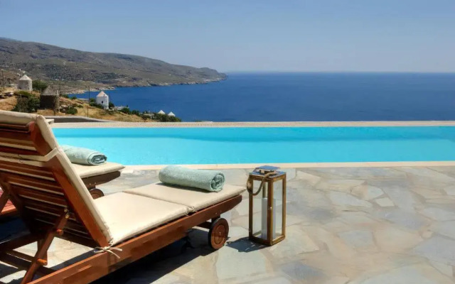 Phos Residence Pool Villa in Koundouros, Kea
