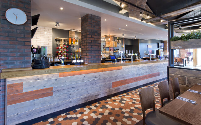 Premier Inn Gloucester - Quayside