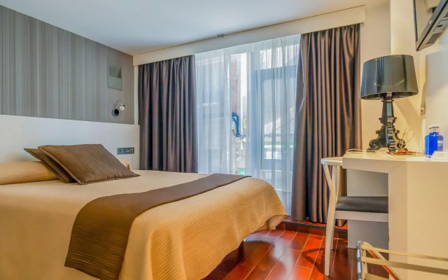 Hotel Apolonia