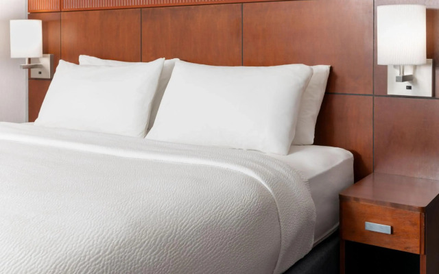 Courtyard by Marriott Ontario Rancho Cucamonga