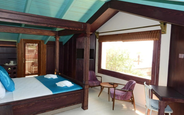 Orchis Hotel