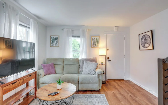 Walkable Dtwn Townhome Near Campus & Palmer Square