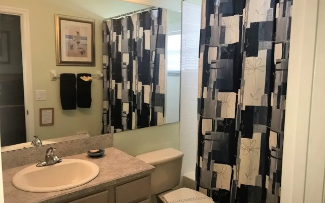 2593 Oneida Loop,
