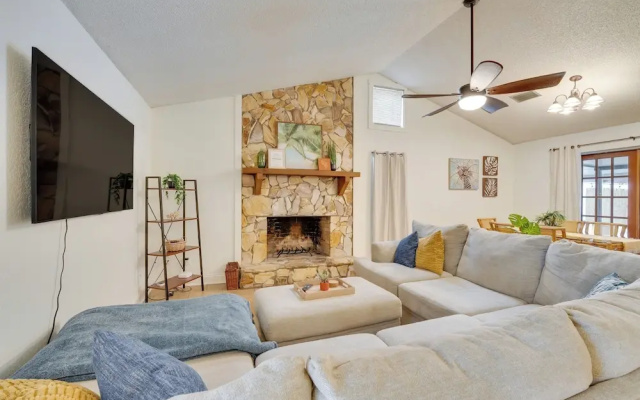 Winter Haven Retreat w/ Private Pool!