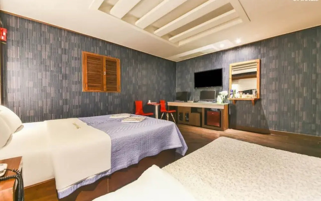 IU Motel