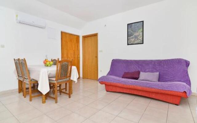 Apartments Zvonimir