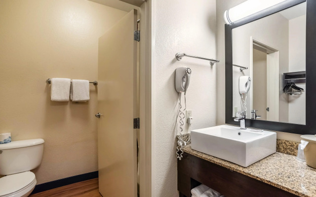Red Roof Inn PLUS+ Tempe - Phoenix Airport