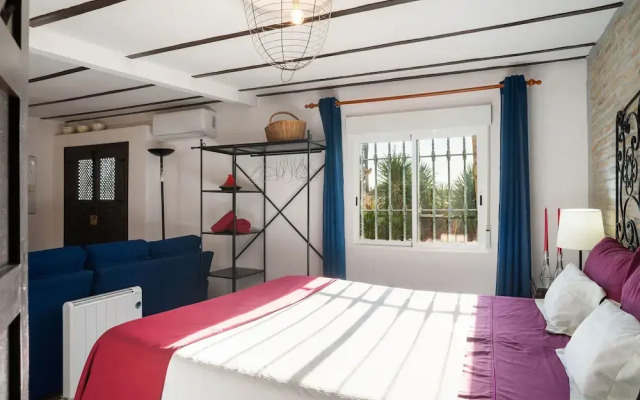 Splendid Holiday Home in Utrera With Garden