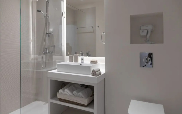 Gallery Suites & Residences