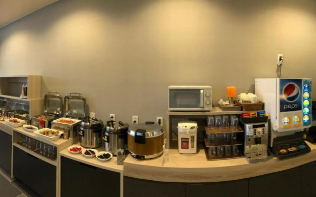 Kuretake Inn Osaka Sakaisuji Hommachi